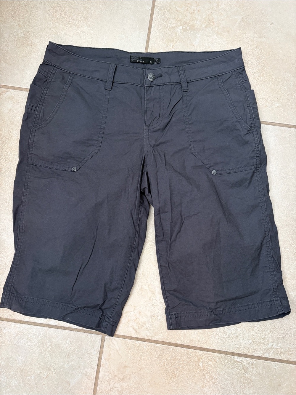 Prana Women’s Dark Charcoal Casual Cargo Shorts